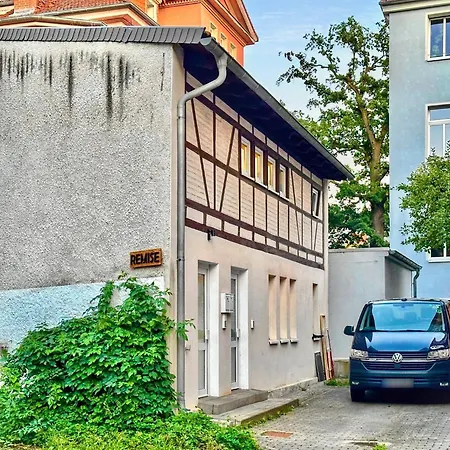 Die Remise Mit Kostenlosem Parkplatz Direkt Vor Der Tuer Erfurt Exterior photo